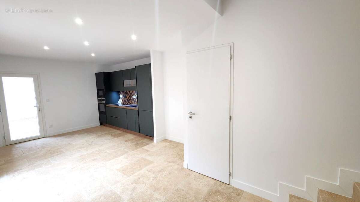 Maison en pierre 150 m2 - 4 chambres - photo 4