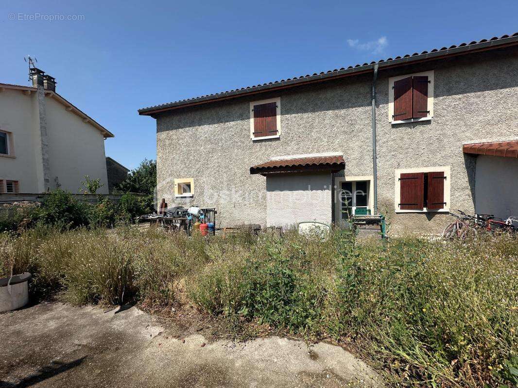 Maison à PUSIGNAN