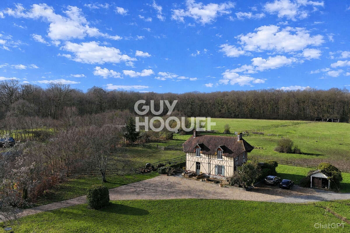 Maison à BERNAY