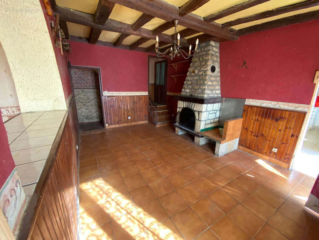Maison à SAINT-BENIN-D'AZY