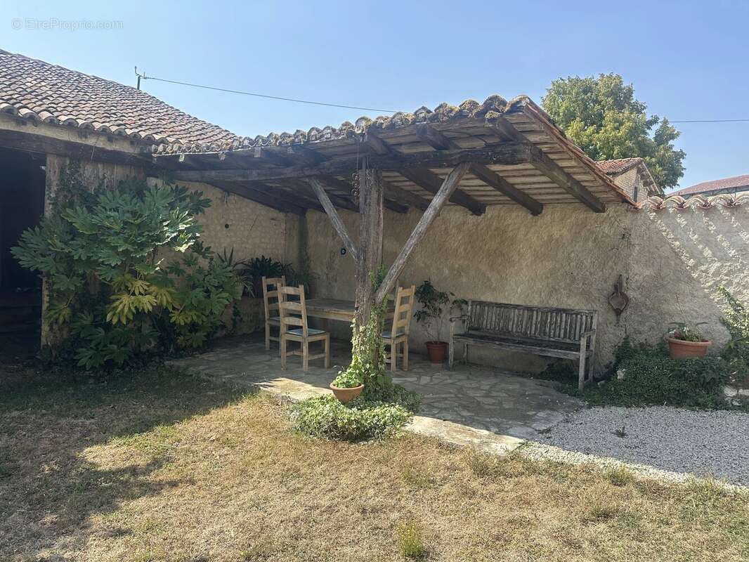 Charmante maison de village en pierre – 3 chambres / 3 salles d'eau - photo 14