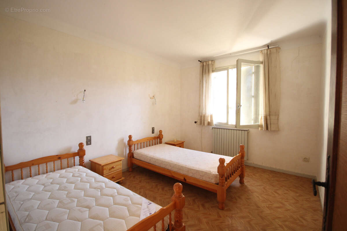 Maison à LAROQUE-D&#039;OLMES