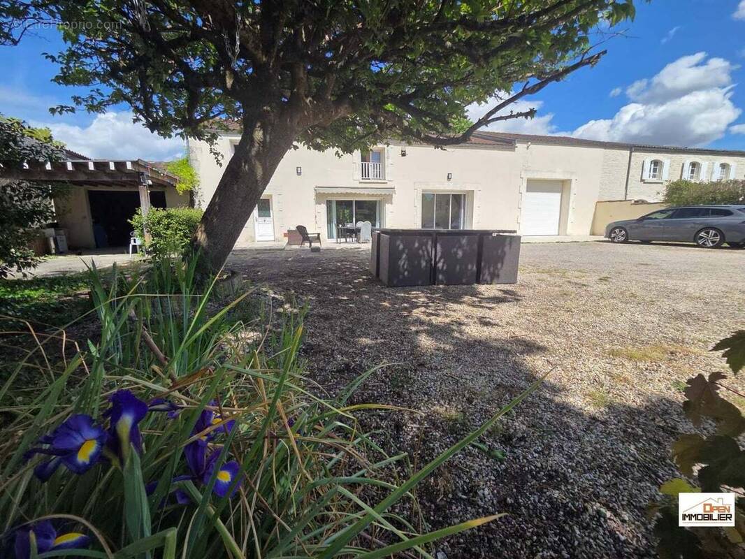 Maison à REPARSAC