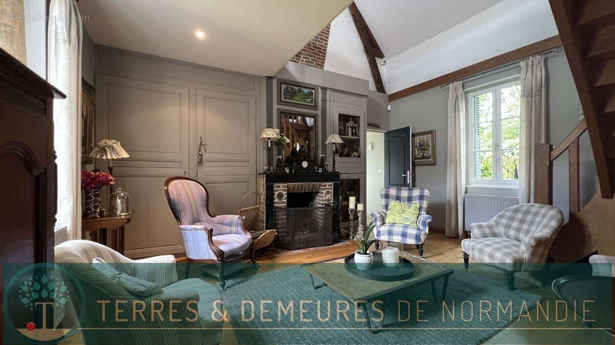A vendre Authentique demeure normande 260m² issue de deux longères, 5 chambres, dépendances et jardin paysager 3400m², environne - photo 6