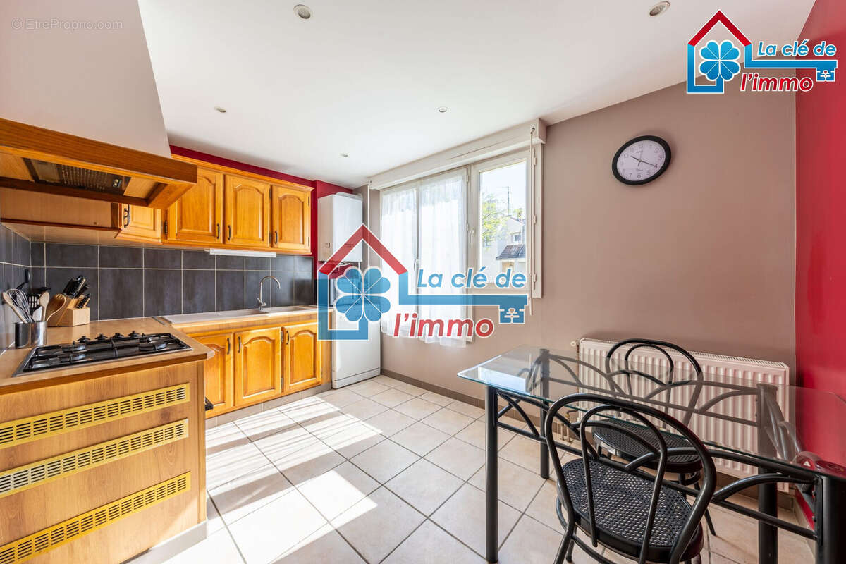 Maison 82 m² à Moissy-Cramayel  - photo 5