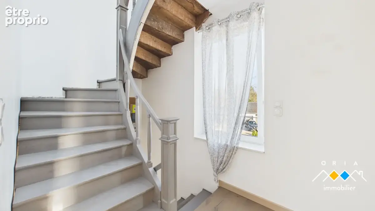 DAMELEVIERES - Maison rénovée avec dépendance - photo 8