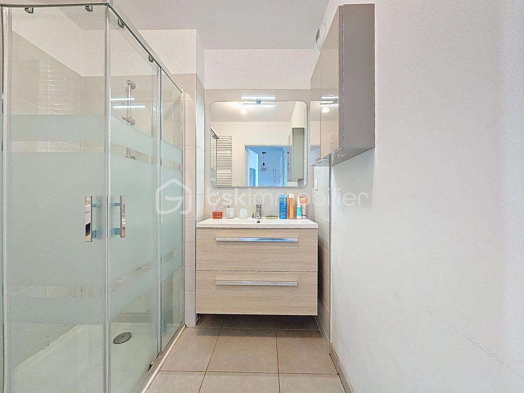 Appartement à COLOMBIERS