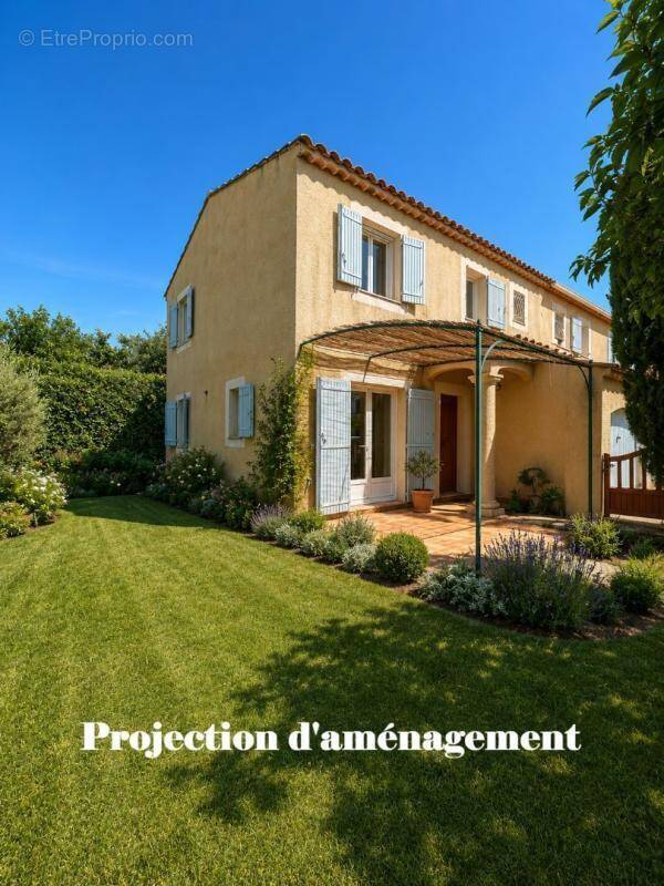 Maison à L'ISLE-SUR-LA-SORGUE