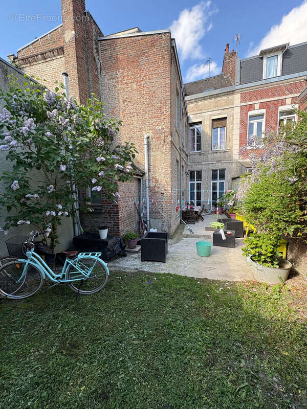 Maison à SAINT-QUENTIN