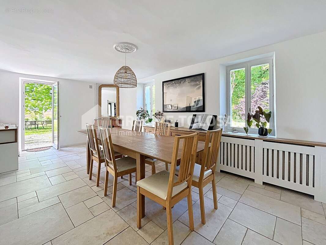 Maison 182 m² à Cuq-Toulza  - photo 10