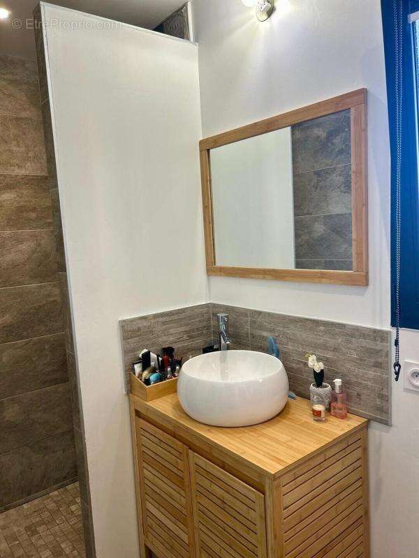 Maison à RESTINCLIERES