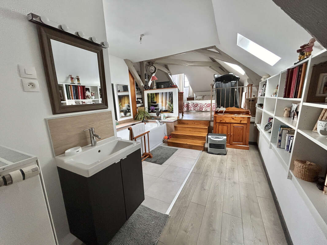 Appartement à LOCHES