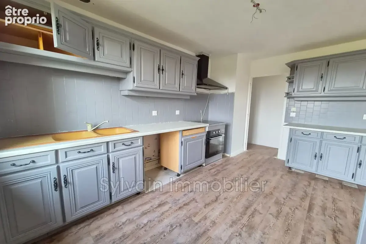 Maison 5 pièces 84 m² à vendre à Savignies (60650) - photo 2