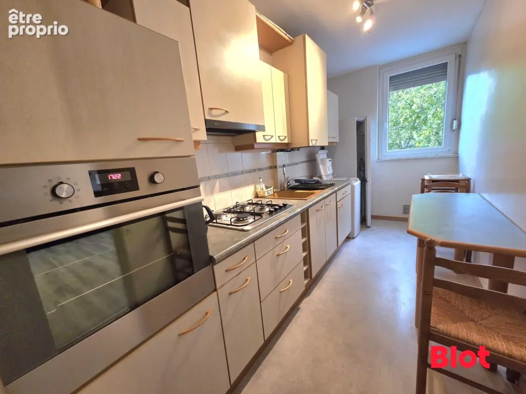 Appartement 2 pièces 45 m² à vendre à Rennes (35200) - photo 2