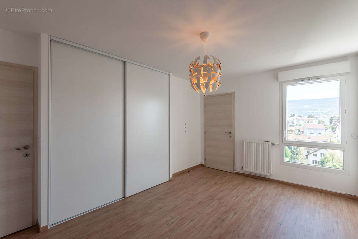 Appartement à AMBILLY