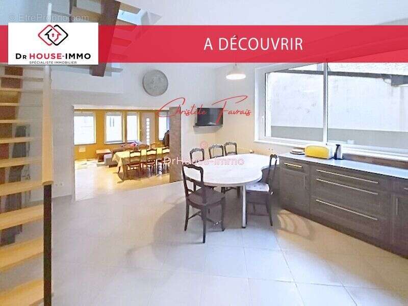 Maison à LOUVIGNE-DU-DESERT