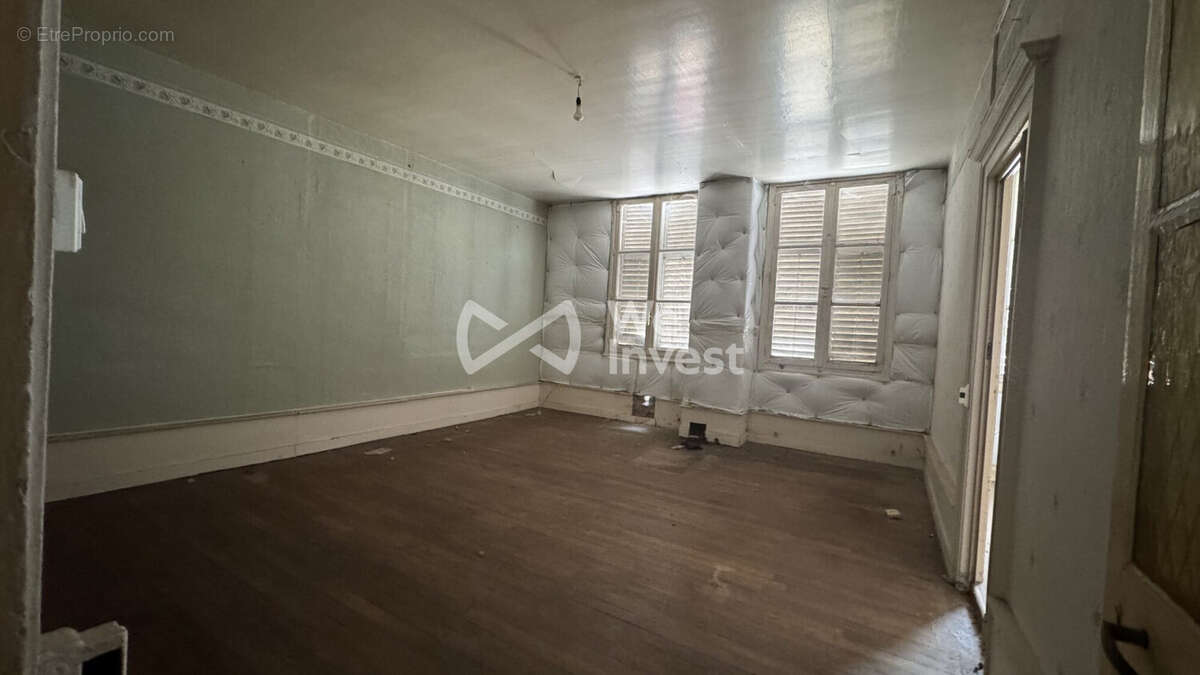 Appartement 900 m² à Chevillon  - photo 4