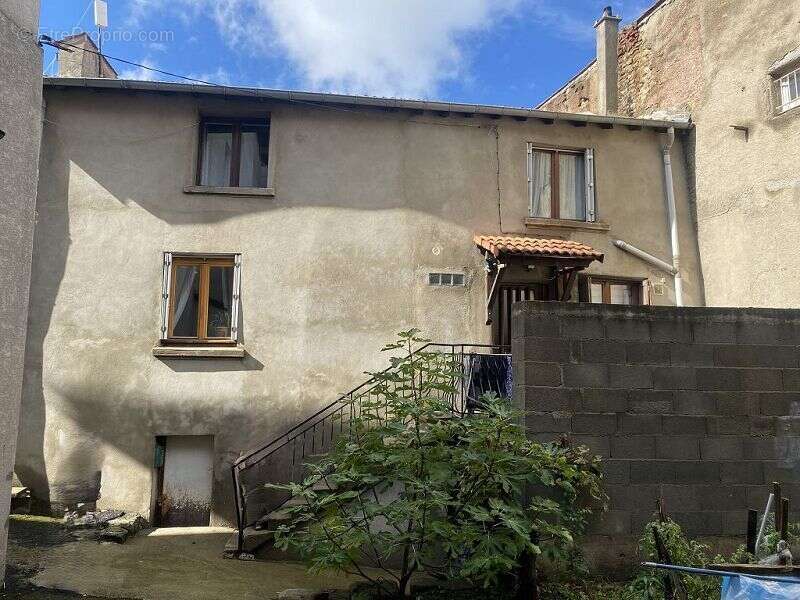 Maison 110 m² à Saint-Etienne  - photo 2