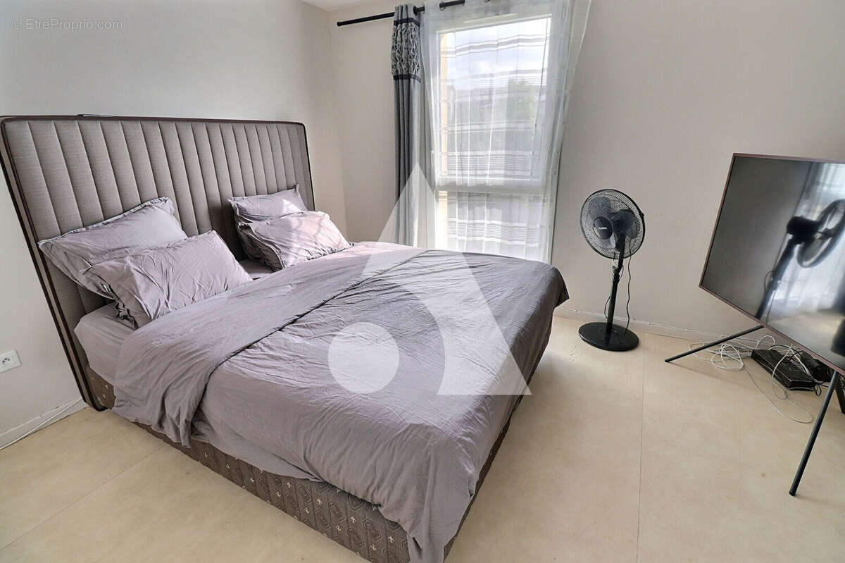 Maison à MERY-SUR-OISE