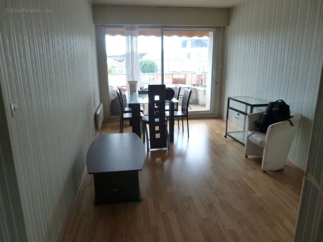 Vente Appartement Vierzon(18100) 56 000ï¿œ - photo 2