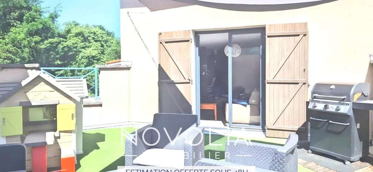 Maison à DECINES-CHARPIEU