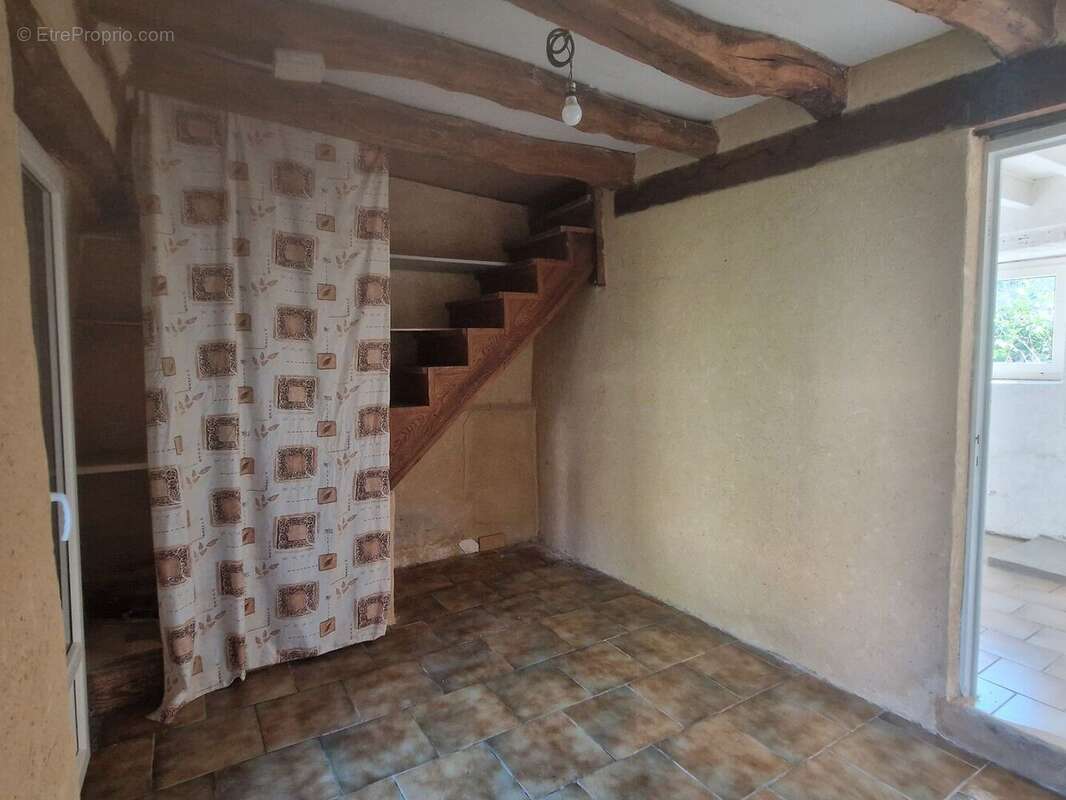 20260225114947 - Maison à LE BUGUE