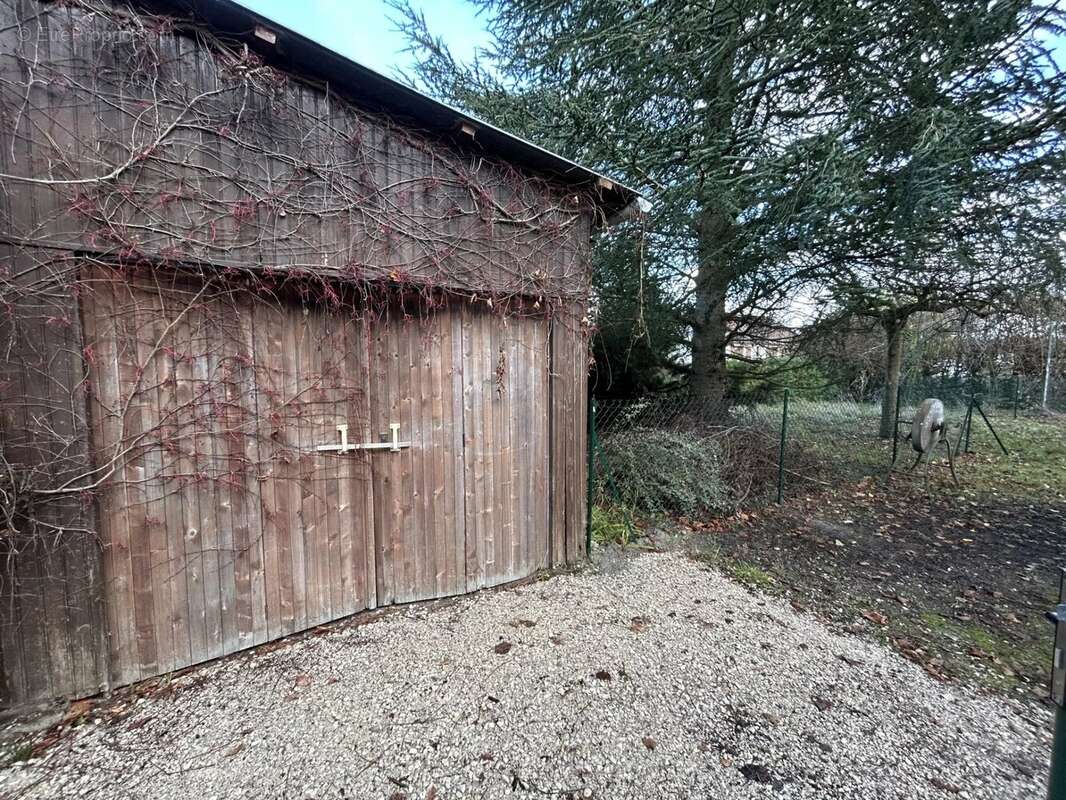 Appartement à SEMOY