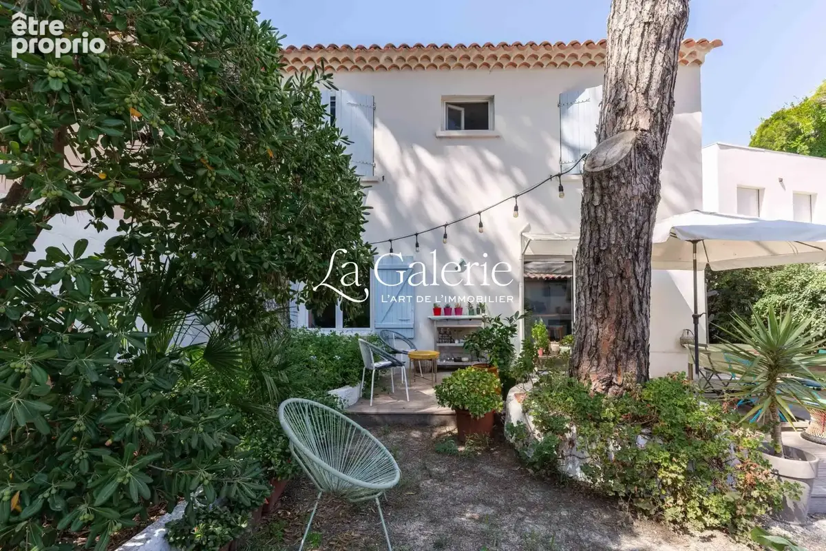 Maison 5 pièces 117 m² à vendre à Hyeres (83400) - photo 3