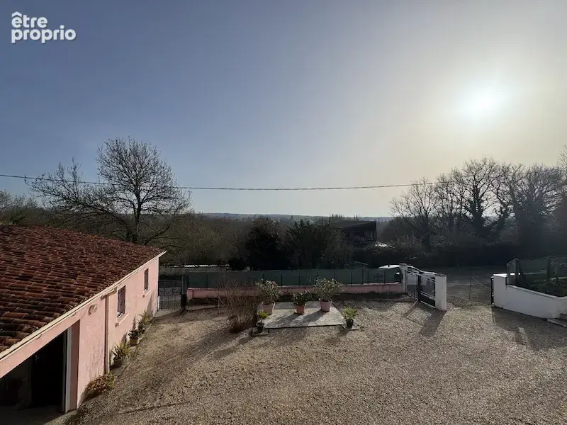 Jolie maison 134m2 avec jardin et garage double - photo 8