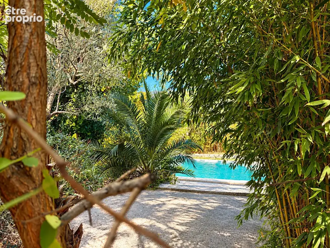 Maison 8 pièces 220 m² à vendre à Six-Fours-Les-Plages (83140) - photo 7