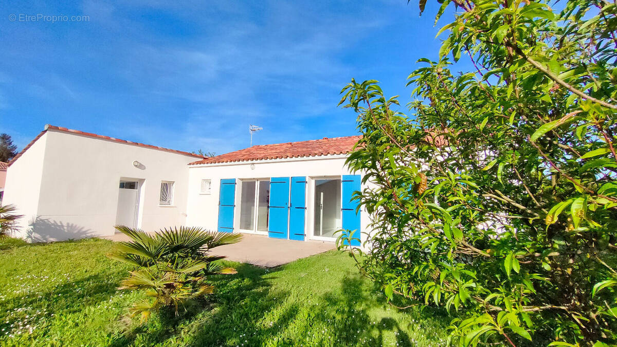 Maison à ANGLES
