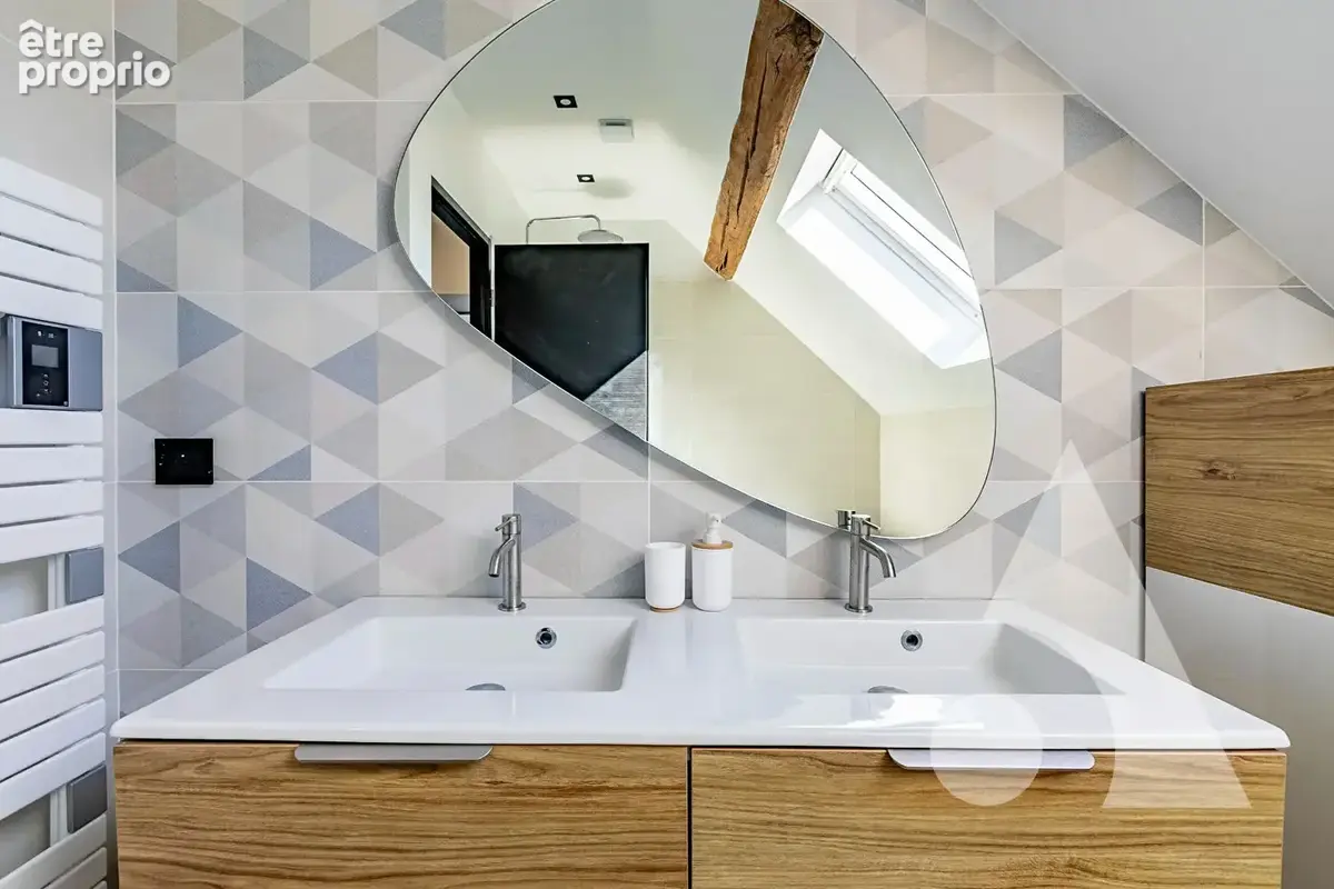 Corps de ferme secteur LE MEUX rénové 5 chbres avec piscine et dépendance - photo 11