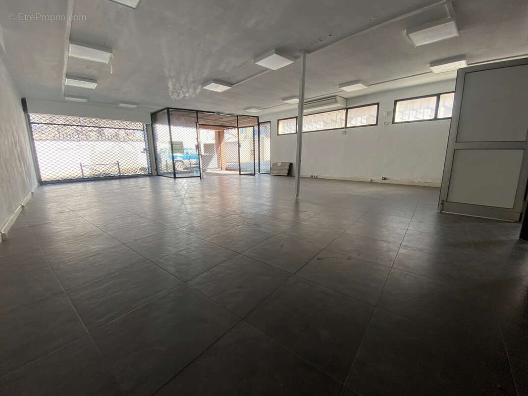 Appartement à MORIERES-LES-AVIGNON