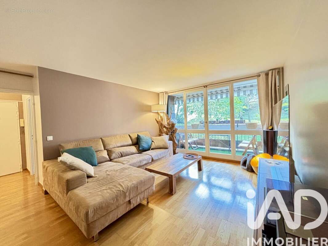 Photo 2 - Appartement à GARCHES