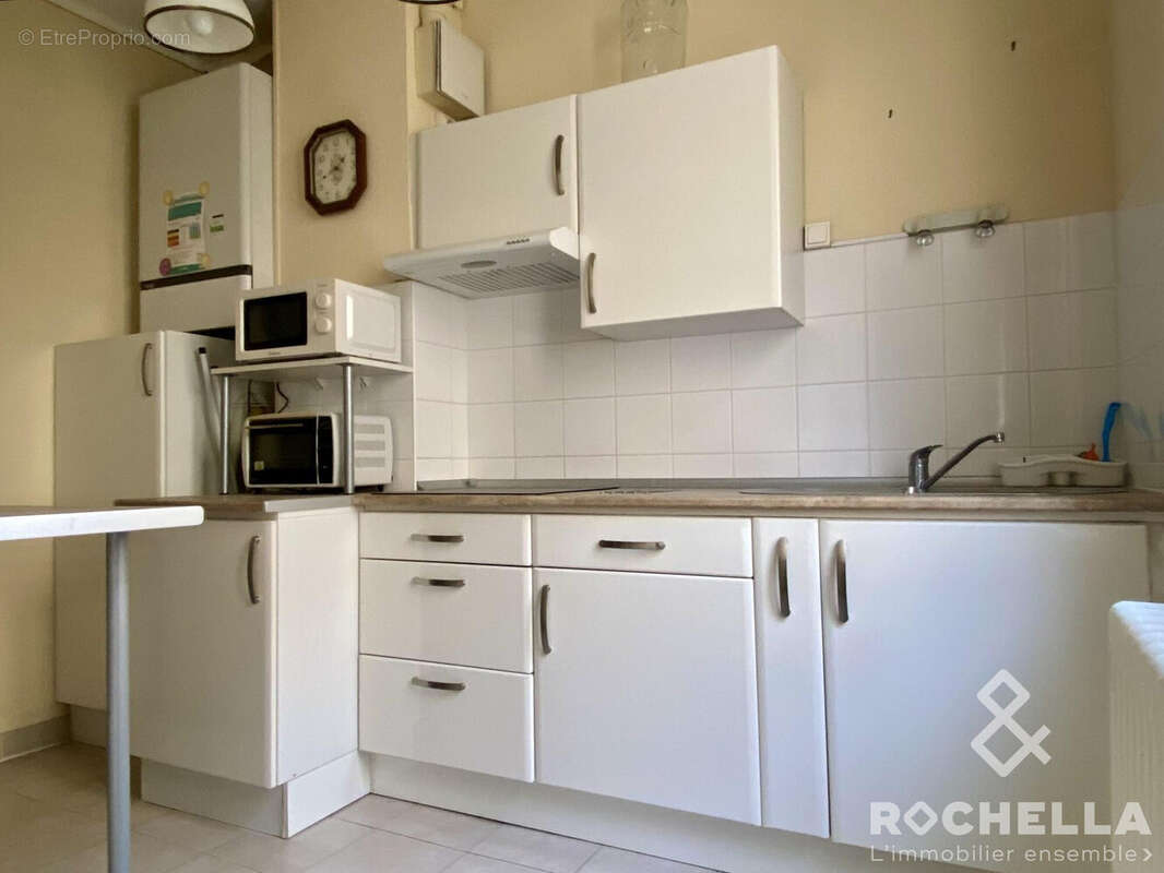 Appartement 43 m² à Rochefort  - photo 5