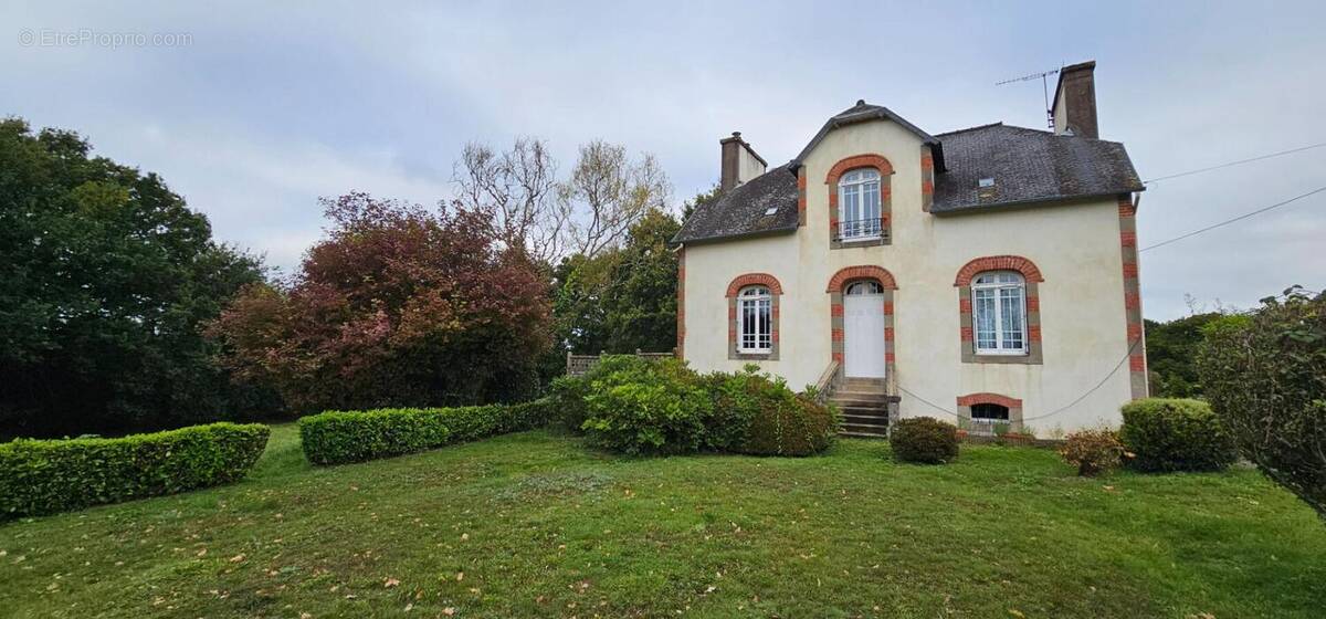 Maison à LANISCAT