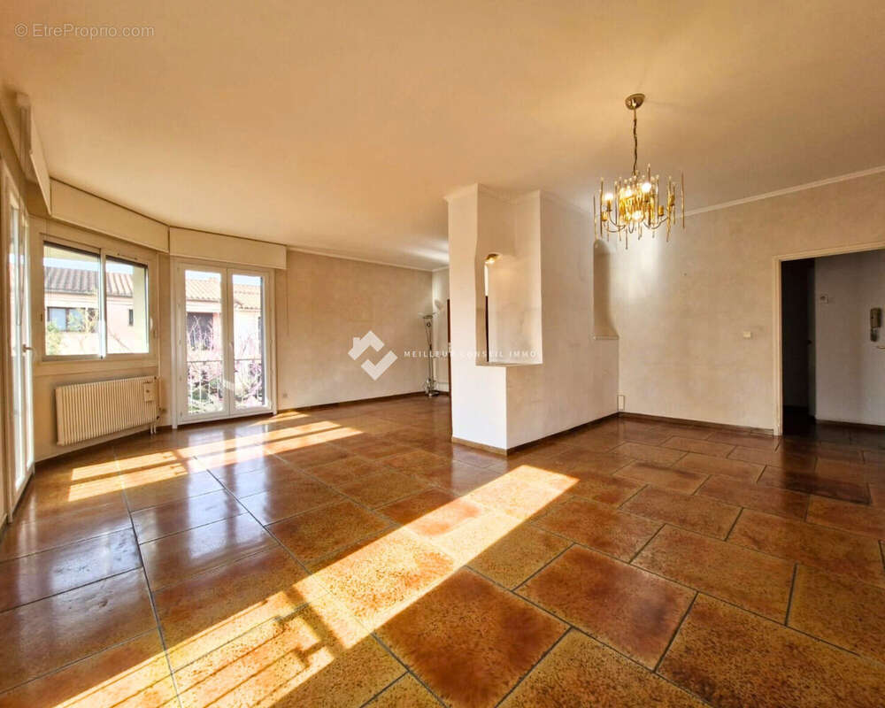 Maison 270 m² à Perpignan  - photo 3