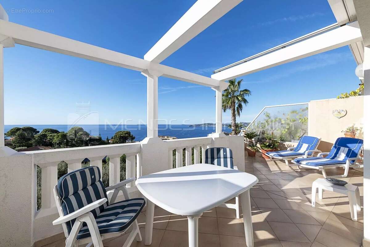 Appartement à CAP-D'AIL