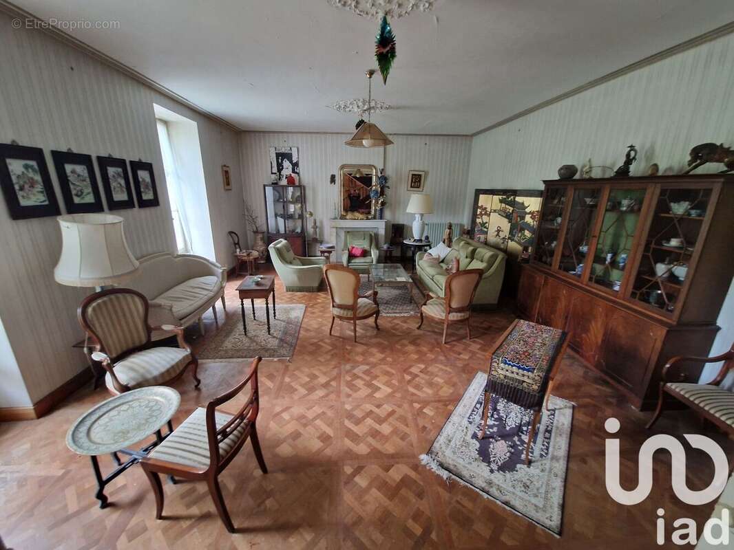 Photo 7 - Maison à FRONTENAY-ROHAN-ROHAN