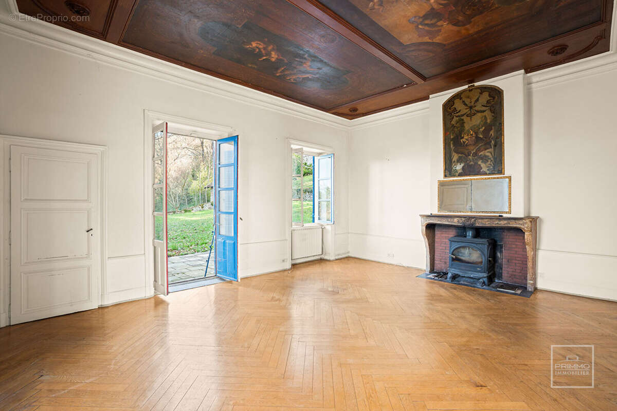 Maison à SAINT-DIDIER-AU-MONT-D'OR