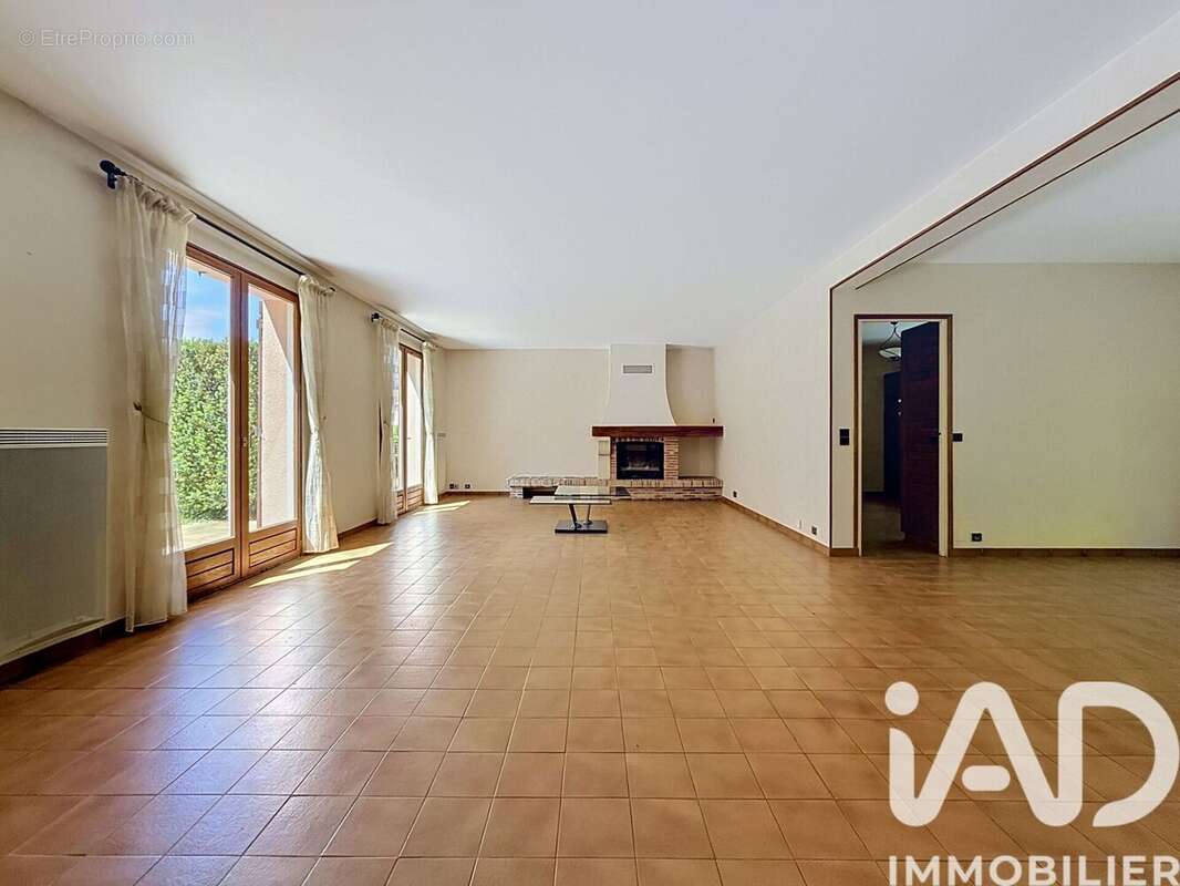 Photo 2 - Maison à GUERMANTES