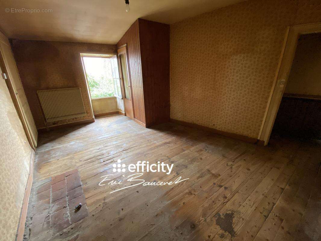 Maison 60 m² à Parthenay  - photo 22