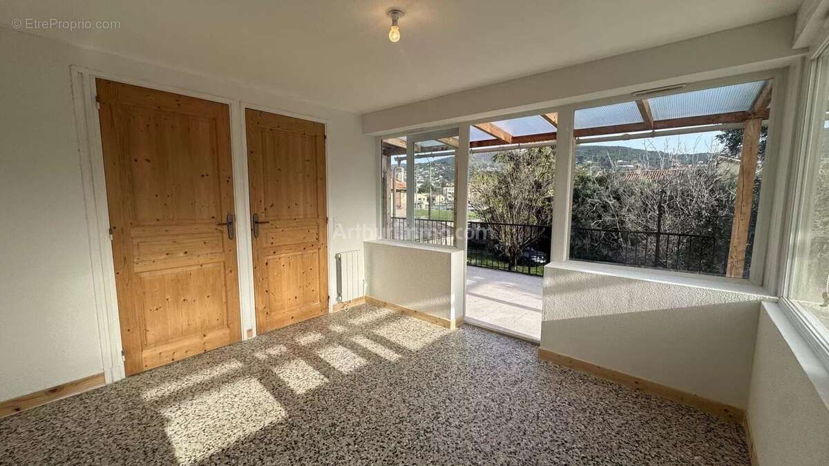 Appartement à DRAGUIGNAN
