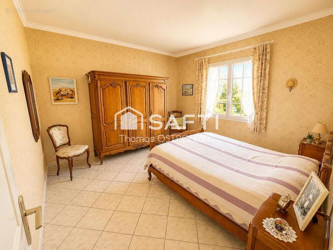 Maison 125 m² à Sainte-Livrade-Sur-Lot  - photo 8