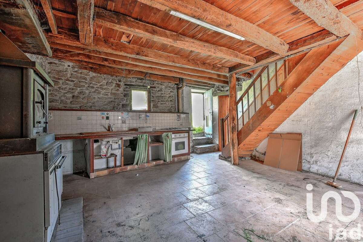 Maison 189 m² à Bersac-Sur-Rivalier  - photo 8