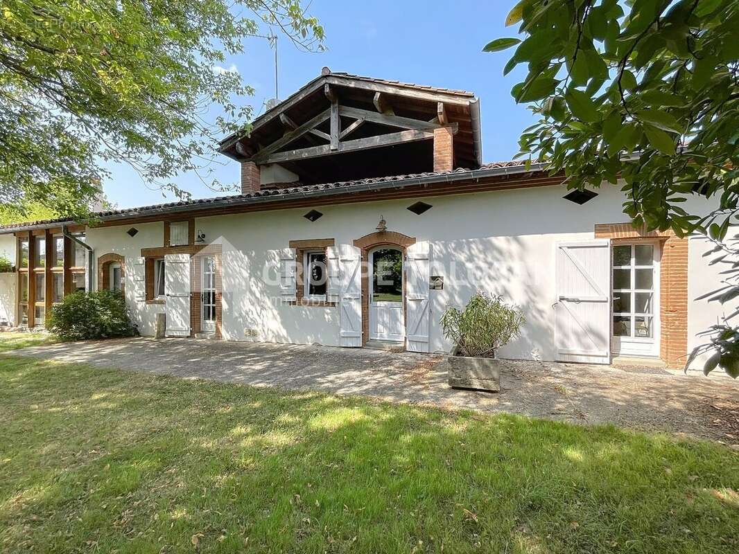 Maison à DREMIL-LAFAGE