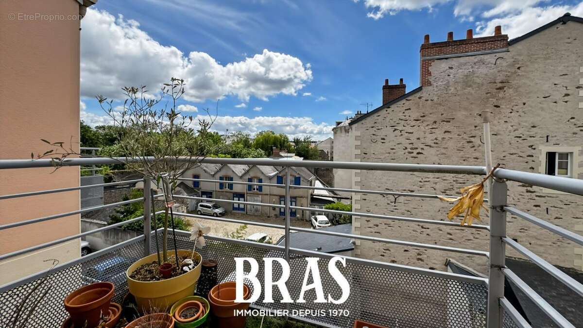 Appartement à REZE
