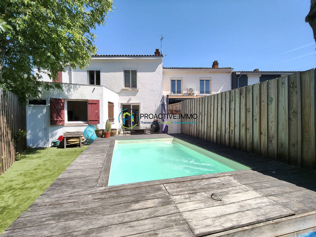 Maison à LE BOUSCAT