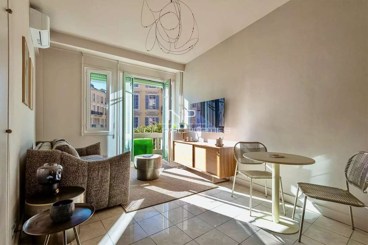 Appartement à NICE