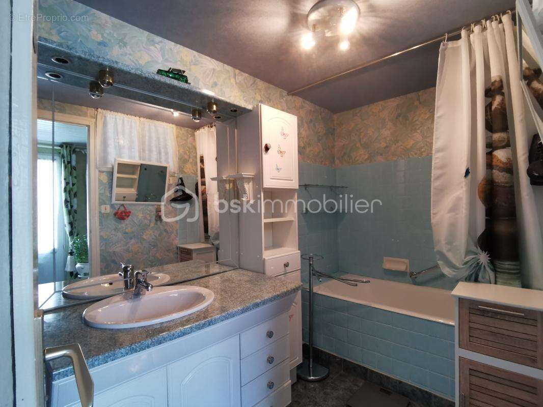 Maison à CHALANDRAY